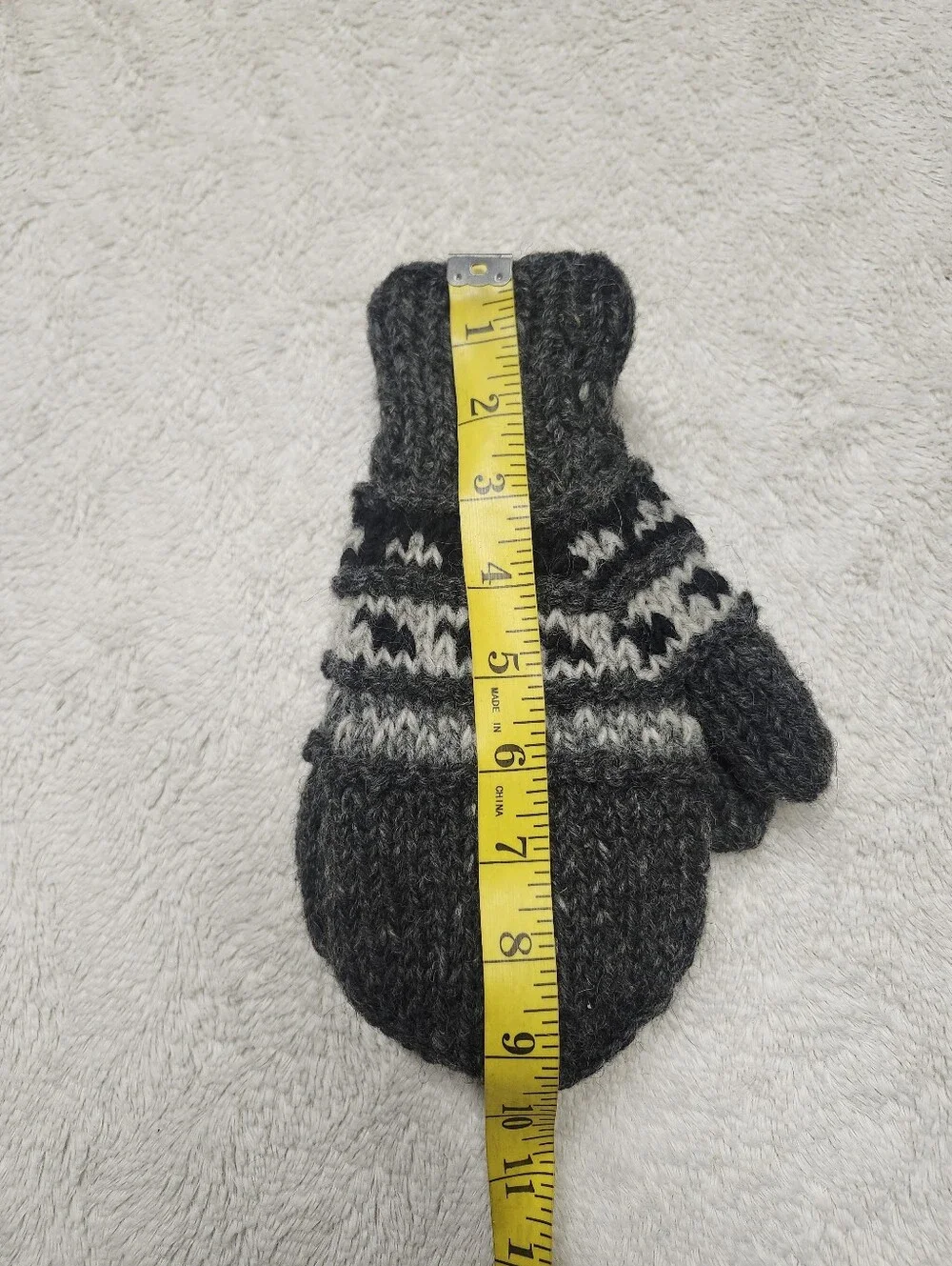 • NWT Mexicali Blues Unisex 100% Wool Mittens One Size Fits Most Charcoal